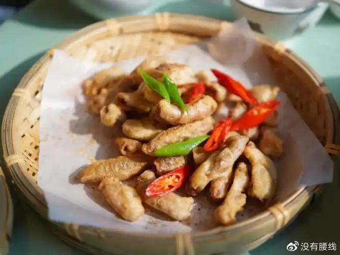 椒盐粉肠吃到了一个不常见又挺好吃的菜,写写它吧,钱都花了.