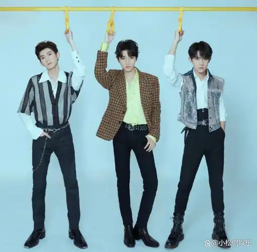 tfboys合体排练,新鲜合照出炉,易烊千玺,王源将飞西安