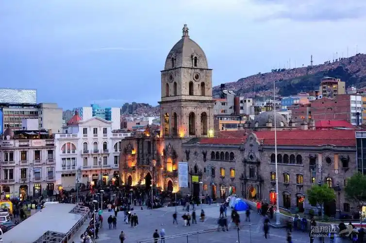 地球上离天空最近的首都——玻利维亚拉巴斯