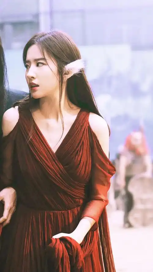 刘亦菲二代妖精白纤楚20171229上映