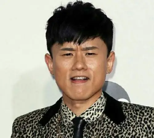 明星新一波丑照 对杨幂赵丽颖张馨予有新的认识