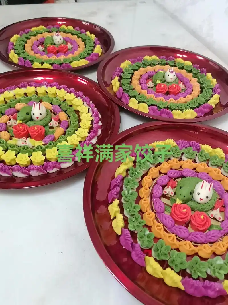 结婚必备的彩色喜饺子.#我的抖音生活日记 给顾客包完了五颜六 - 抖音