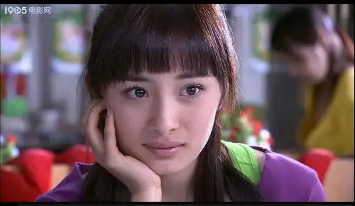 杨幂影视变化史哪一年是她的颜值巅峰哪一年状态下降