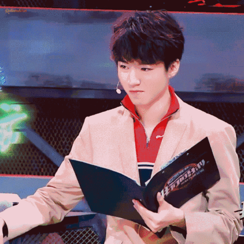 王俊凯#嘟嘟嘴的小凯简直萌翻了,谁能不爱呀