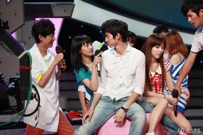 张翰新恋情?与"亚洲小姐"回家过夜,这选偶标准简直了!_高文_郑爽_朋友