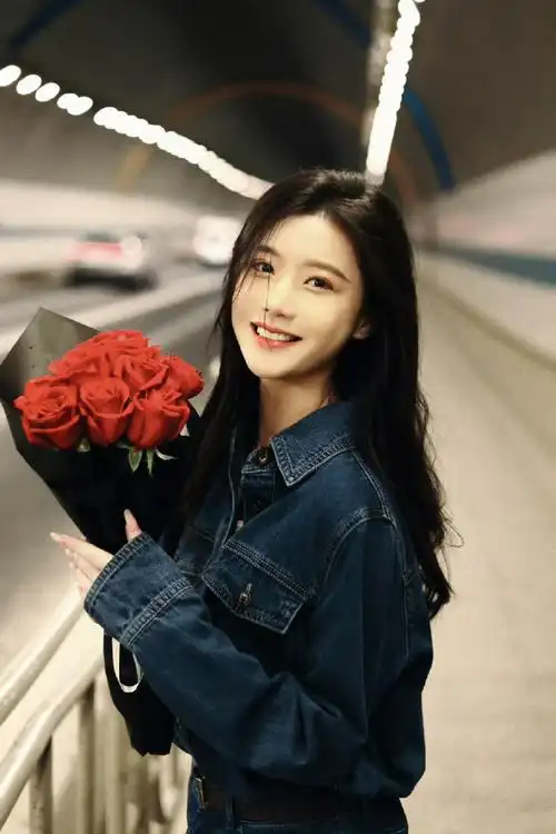 陈意涵estelle1017生日快乐