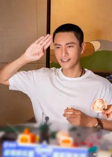 搬 我直说吧,敢剃寸头才是真帅哥