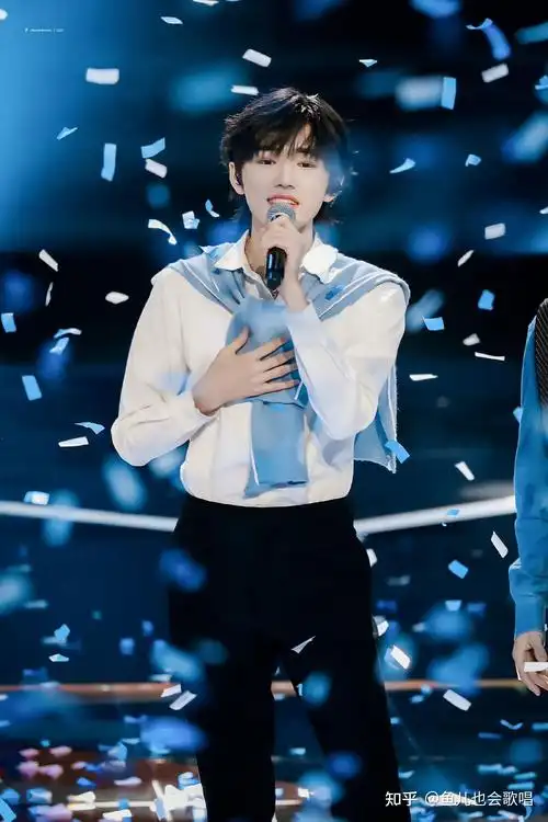 你有哪些宋亚轩的绝美图片? - 知乎