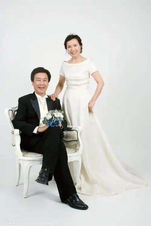 六十二岁后妈:夫妻十年,女儿才是老公心中的宝,我不过是根草|结婚