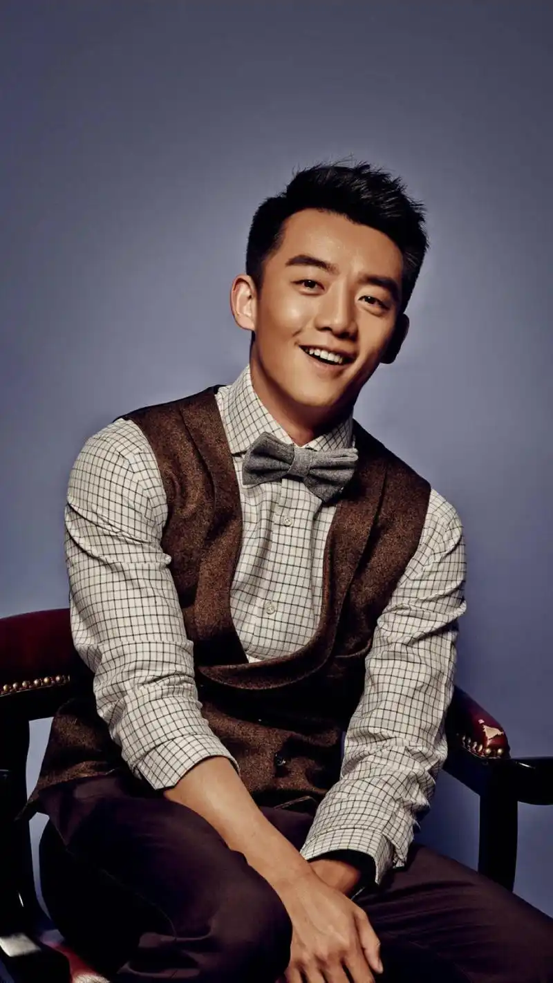 正面郑恺,除了有颜值,这种正能量的努力更让人喜欢