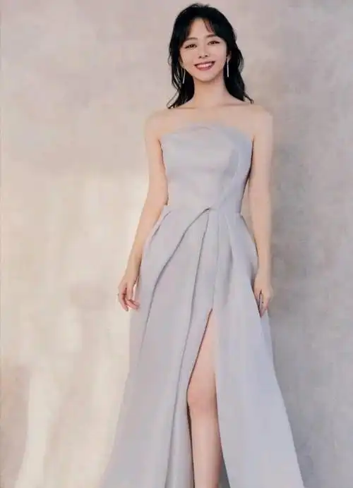 谭松韵小姐姐不仅可爱穿长裙气质很优雅得出一米八的气场