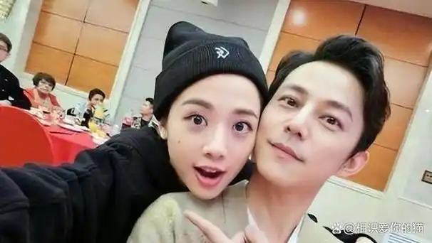 何炅,一个主持人,他的名字在中国已经深深烙印在观众的心里.