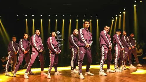 pure nature - pure soul 十周年齐舞表演