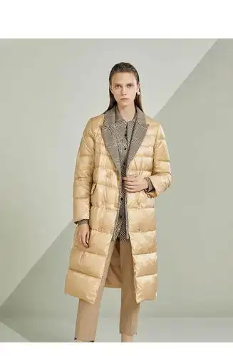 香港都市女装 维伊冬款羽绒服外套 广州健凡服饰品牌女装货源批发