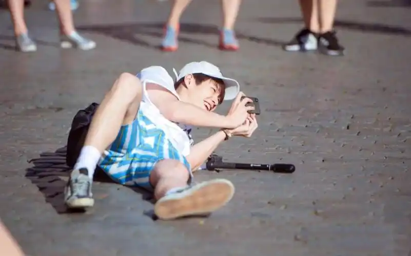 【魏大勋&超欲脚踝】【小红绳预警】神仙爱豆的每一处细节都是完美