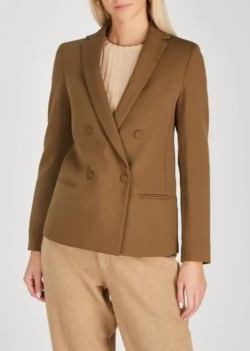棕色西装