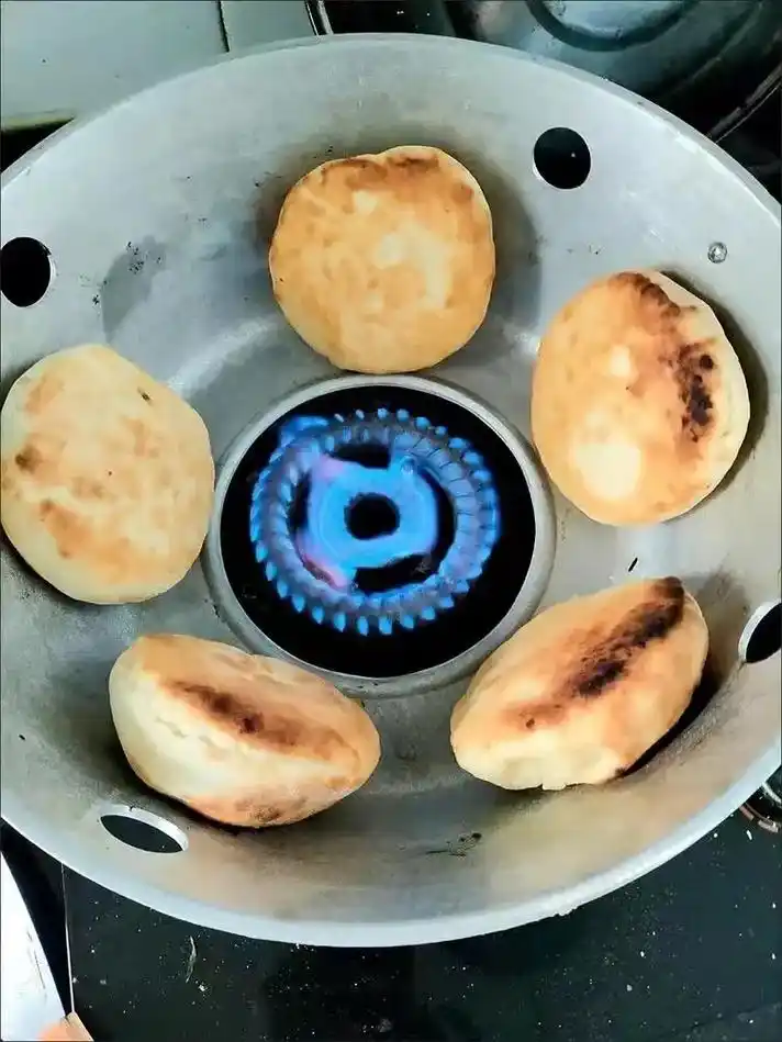 烧饼炉一套,纯手工加厚#民间手艺 #纯手工打造 #大人小孩都 - 抖音