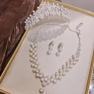 珠宝首饰>时尚饰品>项链>昂朗>昂朗珍珠饰品三件套唯美韩式珍珠水钻