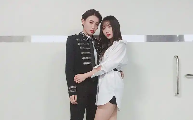 【戴莫】2018年2月合集 【snh48 戴萌x莫寒】_哔哩哔哩 (゜-゜)つロ