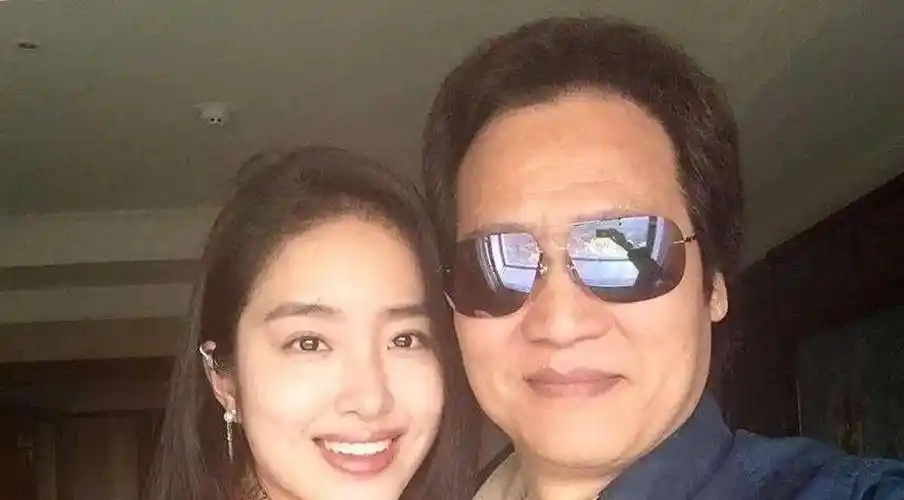 刘亦菲"义父"陈金飞:38岁已是亿万富豪,曾100万马克买德牧犬