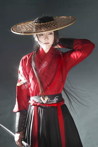 新款汉服男款侠客古装国风长裙汉服毕业班服春夏季情侣魏晋风套装