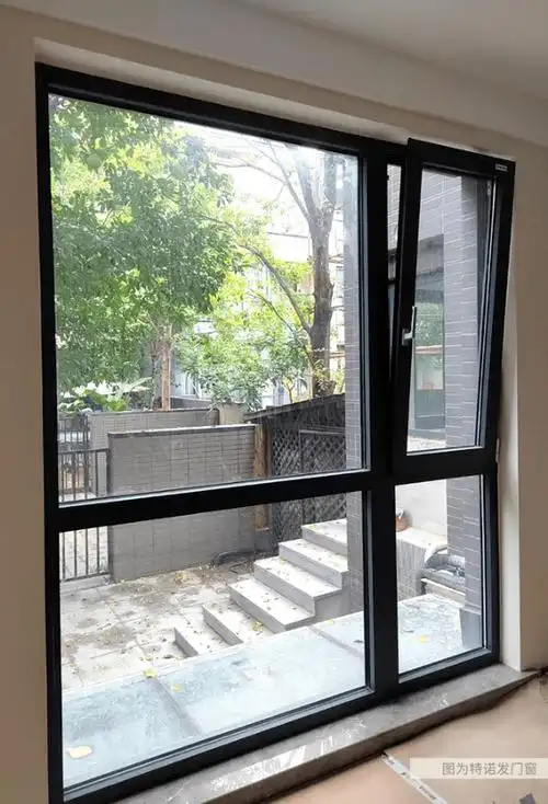 一扇落地窗,治好了我的精神内耗!_窗户_生活_玻璃