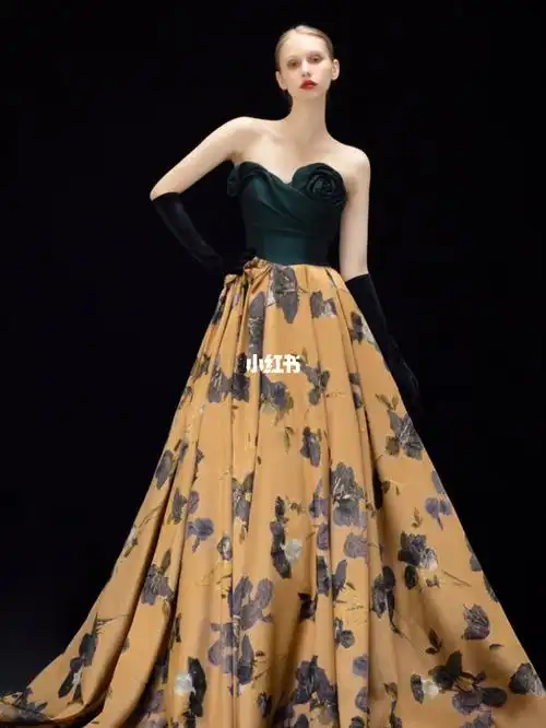 爆火的宫廷风复古晚礼服又a又飒