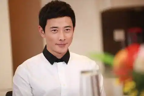 1,罗晋身价几亿