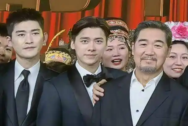 刘涛和高圆圆同框吸睛,杨紫却是全团最爱_李现_因为_张艺兴