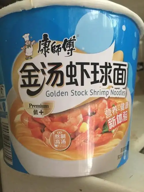 康师傅 金汤虾球面(面饼)的热量和减肥功效