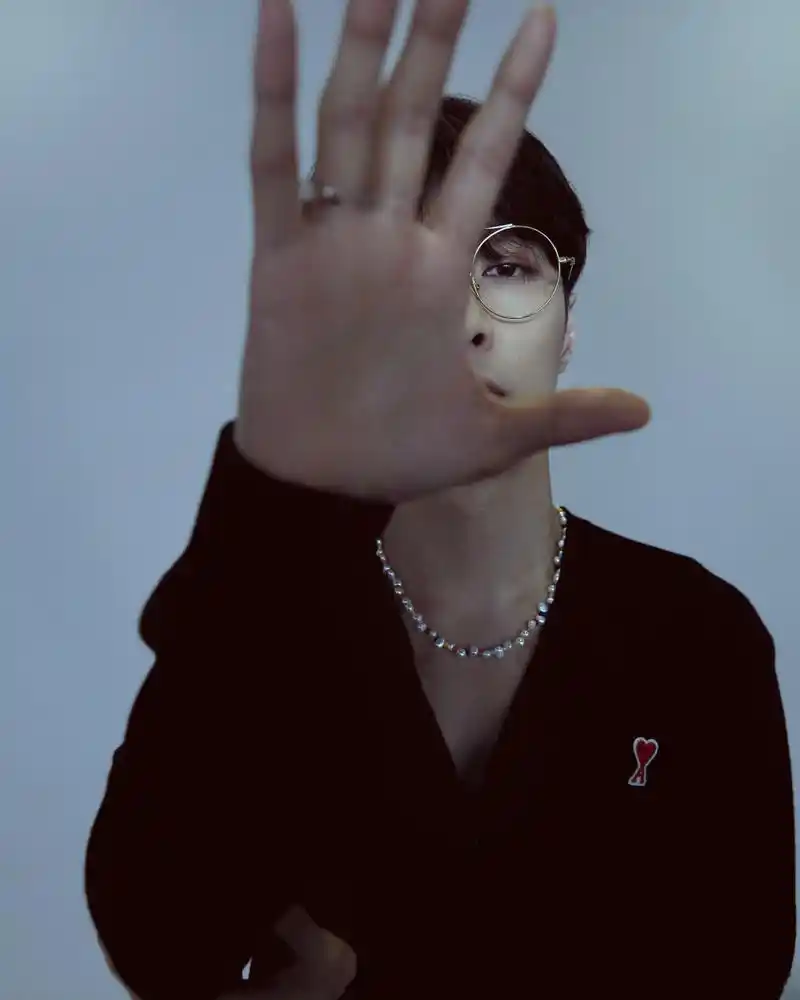 张艺兴#张艺兴痴 这是属于这方舞台上"唱作人张艺兴"的最后一场狙演