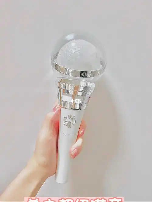 刘耀文应援棒开箱