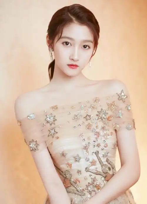 人生～从迈克尔·雷转采于2021-08-11 13:25:59关晓彤