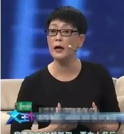 "小品女王"杨蕾:曾比宋丹丹还火,被侯耀文前妻抢爱,现状咋样