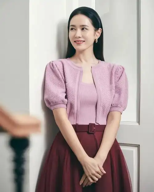 孙艺珍漂亮姐姐最新大片