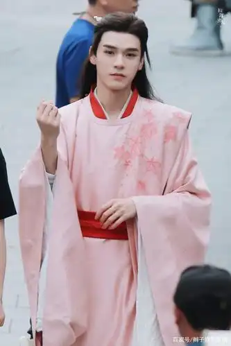 山河令剧外:你以为的"奶油小鲜肉",其实都是"肌肉大猛男"!