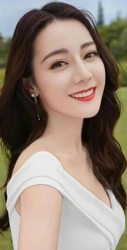 你追的第一个明星是谁,现在还喜欢吗?