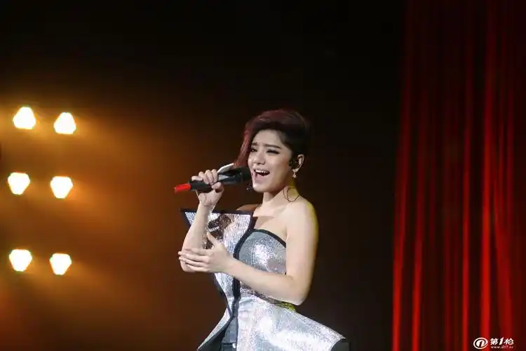 江映蓉经纪公司经纪人梦杰