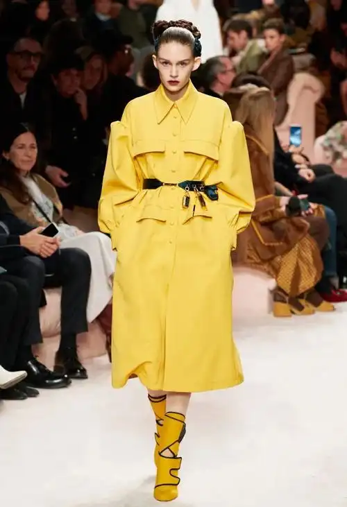 pantone 2021春夏伦敦时装周10大流行色来了,一起看看!