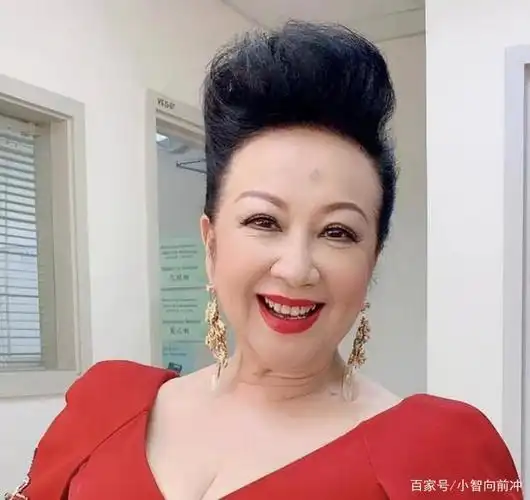 70岁薛家燕近照曝光