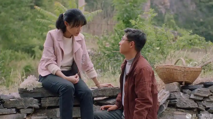 新闻目前,当代农村题材电视剧《花开山乡》正在黄金时间热播,该剧围绕