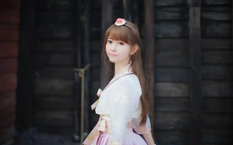 yurisa 粉丝新天地 自制壁纸 正文 【壁纸】w003(1