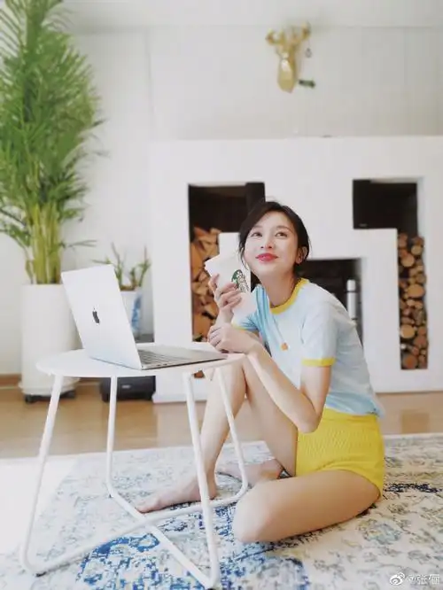 张俪的微博微博