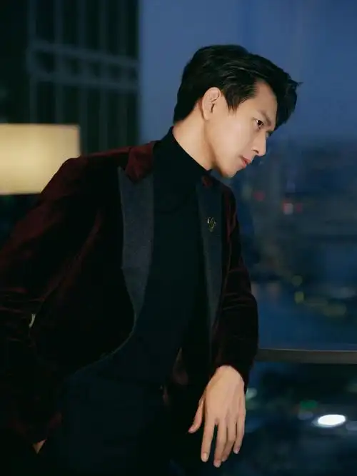 好帅啊霸道总裁爱我爱我李现