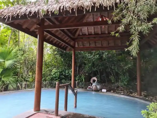 汕尾水底山温泉庄园