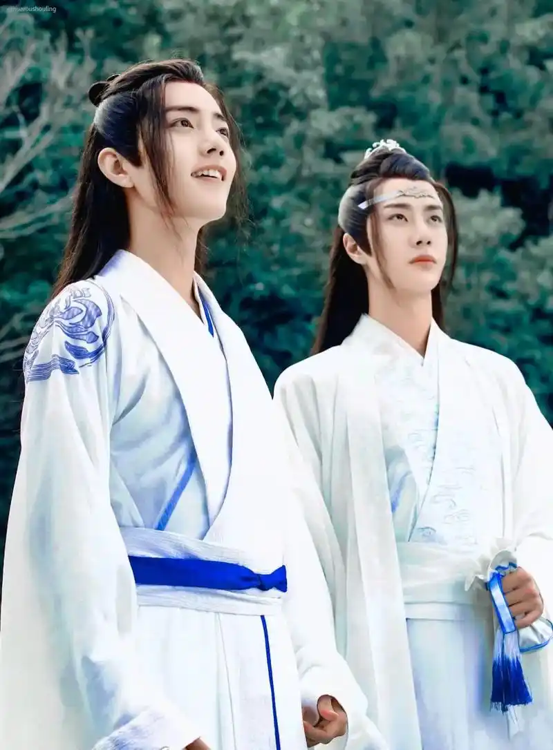 陈情令肖战王一博 蓝湛蓝忘机魏无羡魏婴#博君一肖平安喜乐  - 抖音