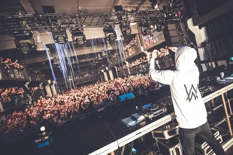 alan walker 艾伦·沃克:飞行之旅2019 佛山站