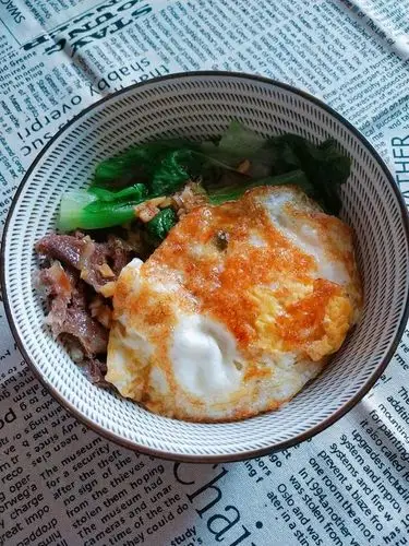 作品 junholovesong小美做的晚餐2019年2月18日 一个人的晚餐  于