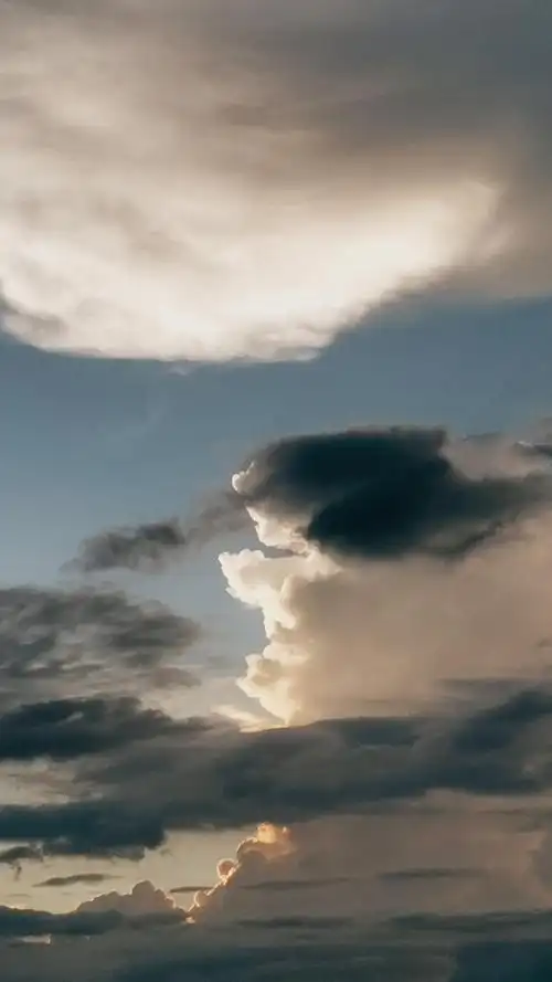 治愈系云朵唯美迷人风光