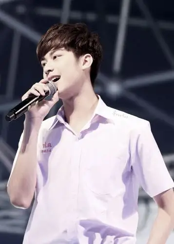 【151212为爱所困告别演唱会#泰国演员august# 单人14